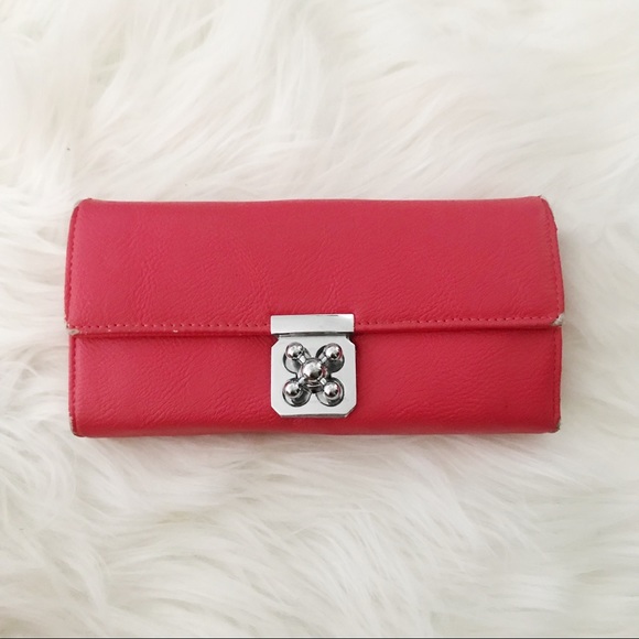 Wallet - Picture 1 of 4